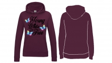 Frauen College Hoodie - young, white & free - burgundy